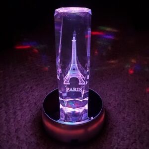 Vintage 90's eiffel tower Paris hologram crystal and rainbow light base